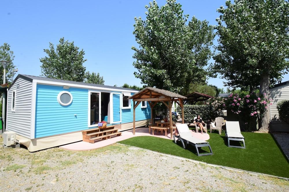 Camping & Spa Cap Soleil Vias Exteriér fotografie
